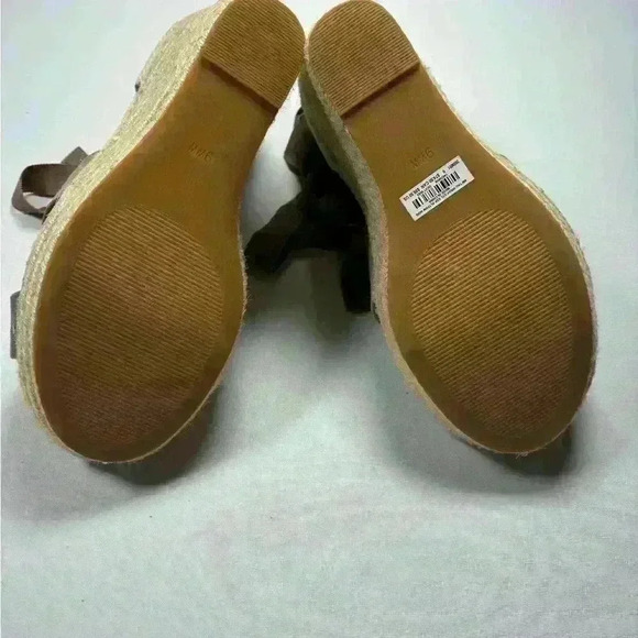 Torrid Ankle Wrap Platform Wedge Espadrilles Size 9WW New - Picture 8 of 11